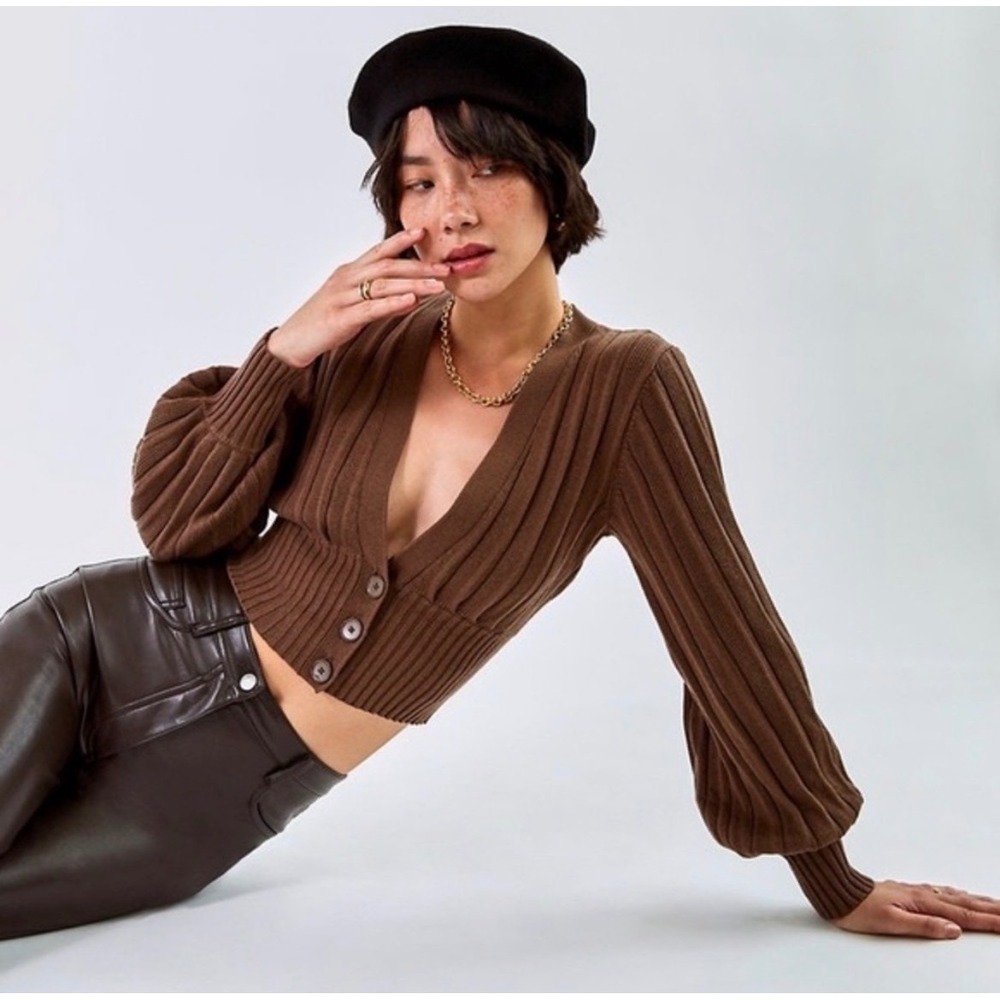 Wilfred Brown Ribbed Cardigan